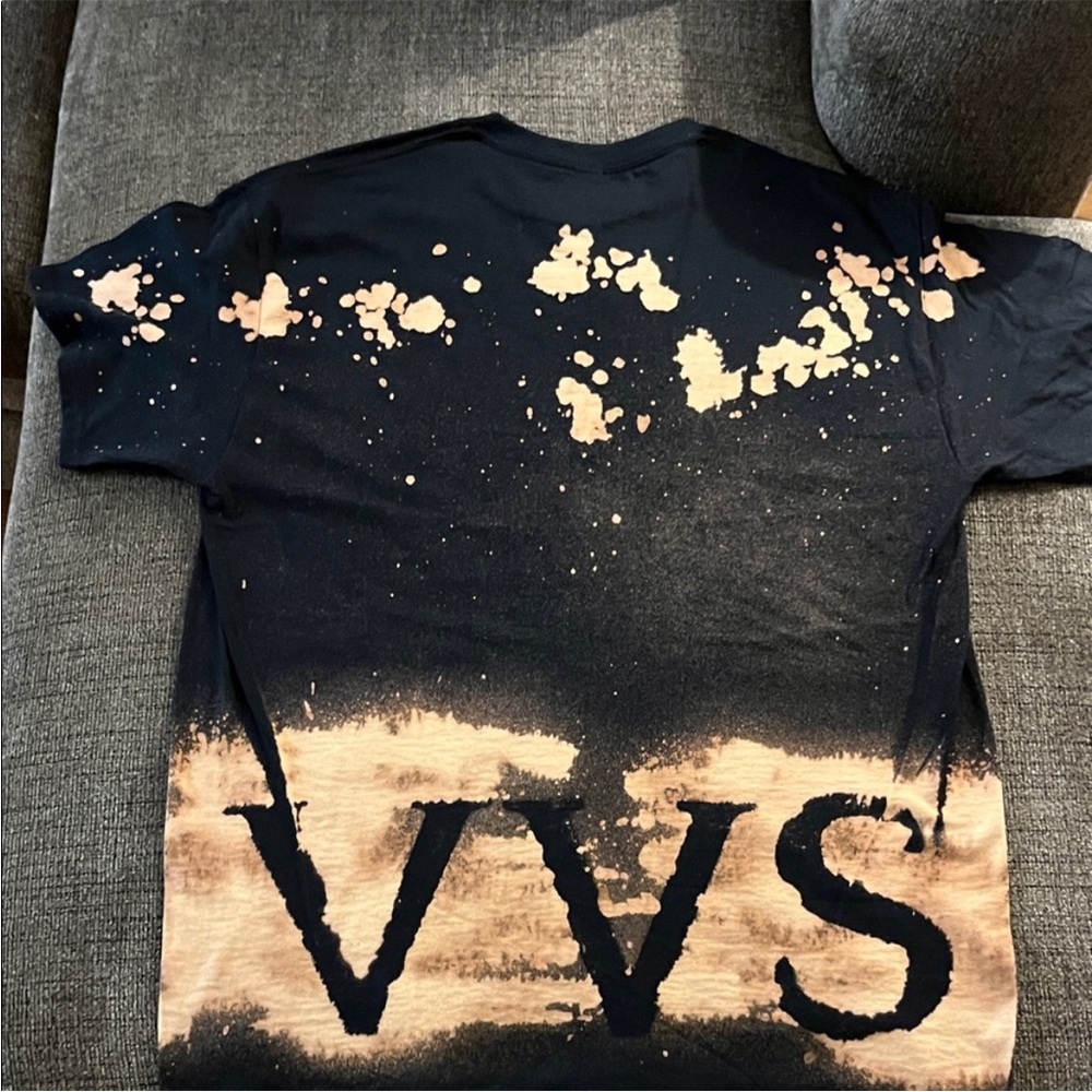 Vvs graphic t shirt